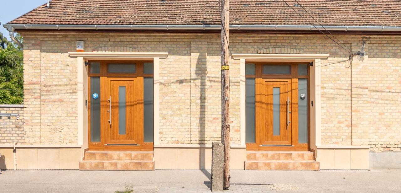 Jegmadar & Fekete Golya Apartmanok Mosonmagyaróvár Exterior foto